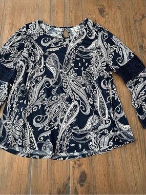 Roommates Navy and White Paisley Long-Sleeve Blouse